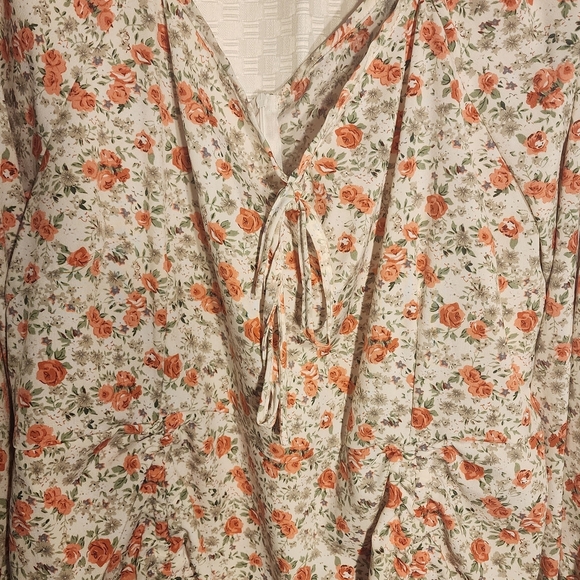 5/$16💓Romantic Floral Dress With Drawstrings - Picture 2 of 3